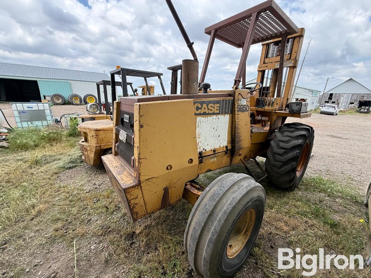 case-585d-construction-king-rough-terrain-forklift-image-5