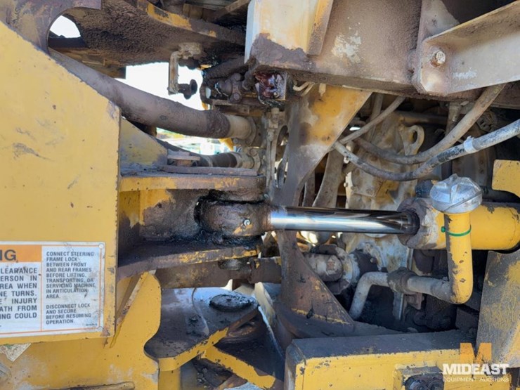 2002-caterpillar-966g-ii-image-12