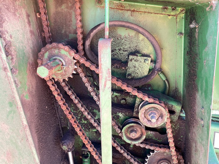 john-deere-510-image-27