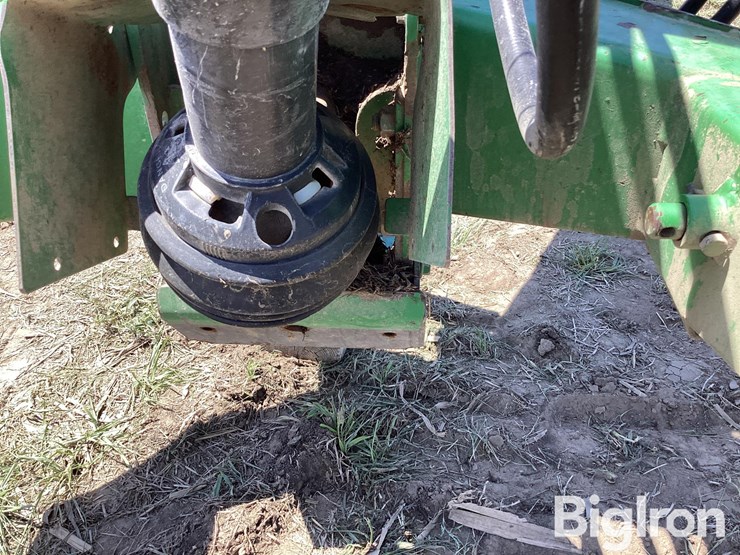2006-john-deere-946-image-11