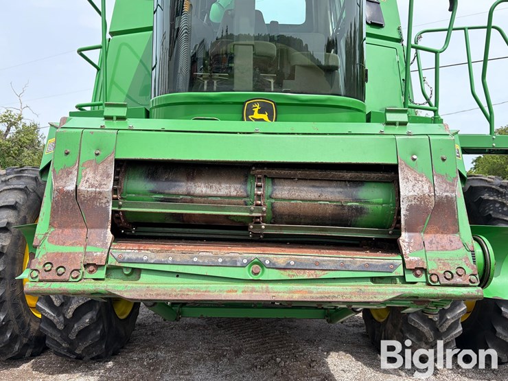 2006-john-deere-9760-sts-image-15