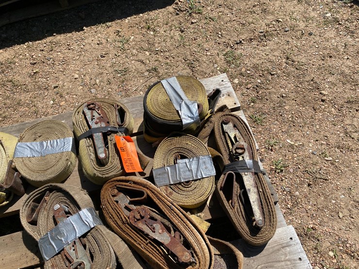 #7430-•-pallet-of-ratchet-straps-(antigo,-wi)-image-8