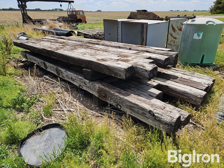 railroad-ties-image-1