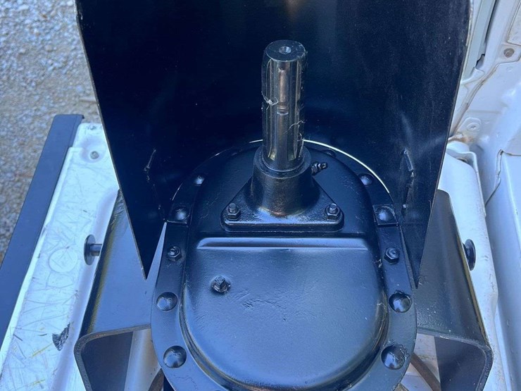 john-deere-140-image-5