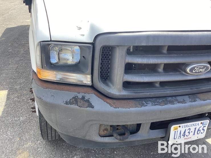 2003-ford-f550-xl-image-14