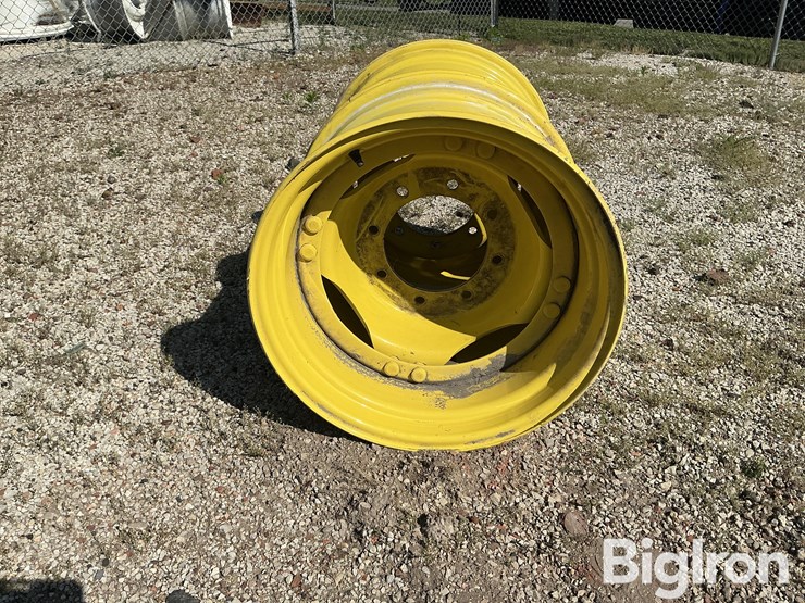 john-deere-16-image-2