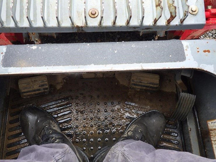 takeuchi-tl8-image-25