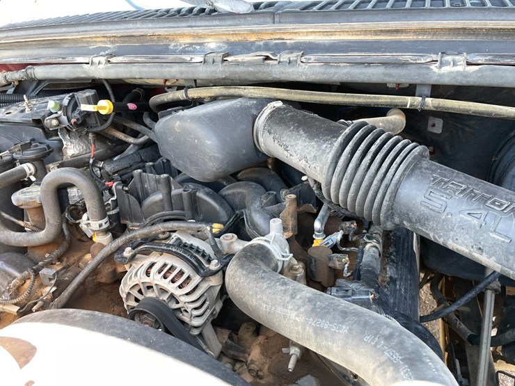 2002-ford-excursion-image-55