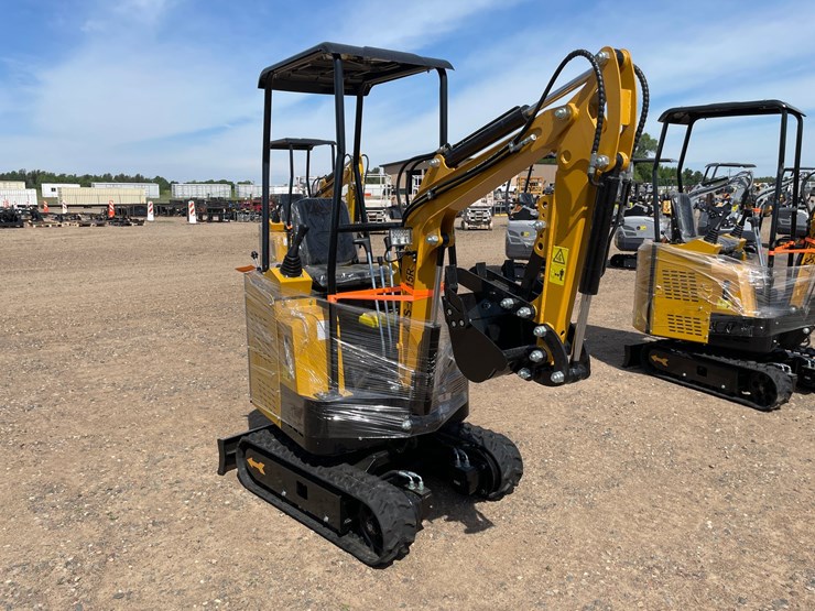 #2042-•-unused-2026-ats-mini-excavator-image-1