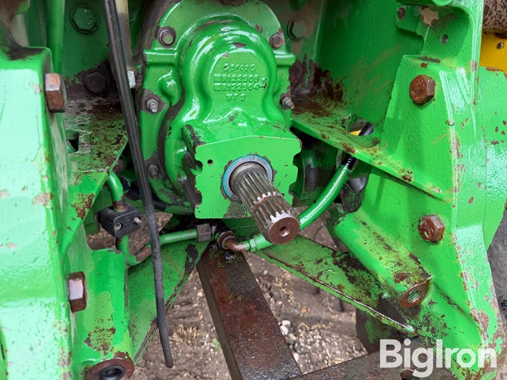 1995-john-deere-8100-image-15