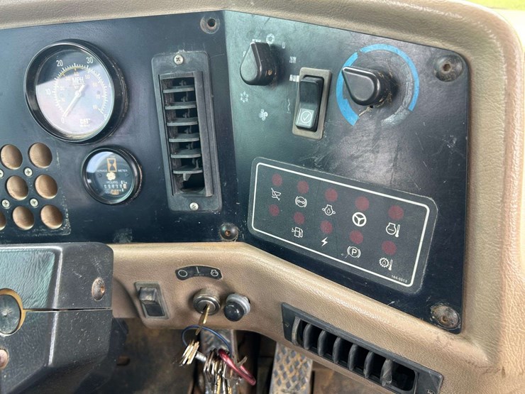 caterpillar-d250e-image-48