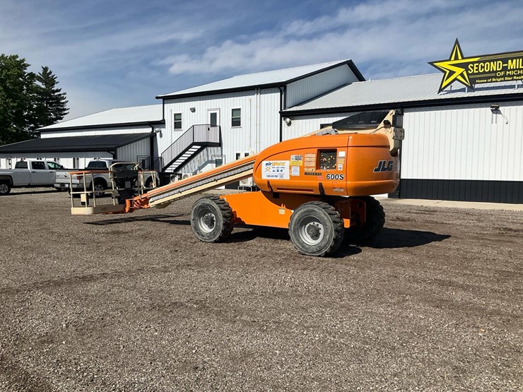 2005-jlg-600s-image-7