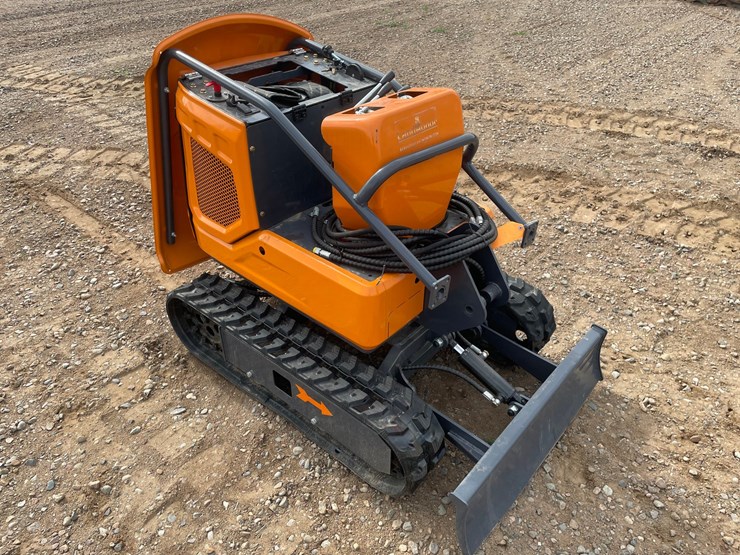#2016-•-unused-2026-landhonor-mini-excavator-image-4