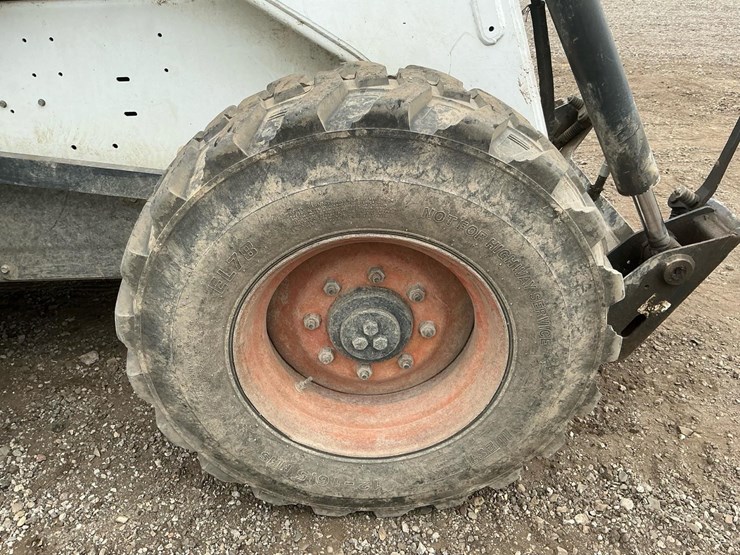 2000-bobcat-873-image-13