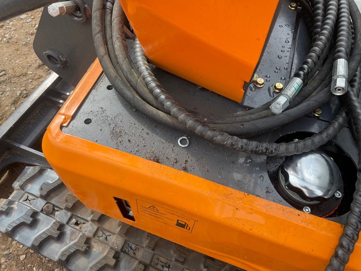 #2015-•-unused-2026-landhonor-mini-excavator-image-18
