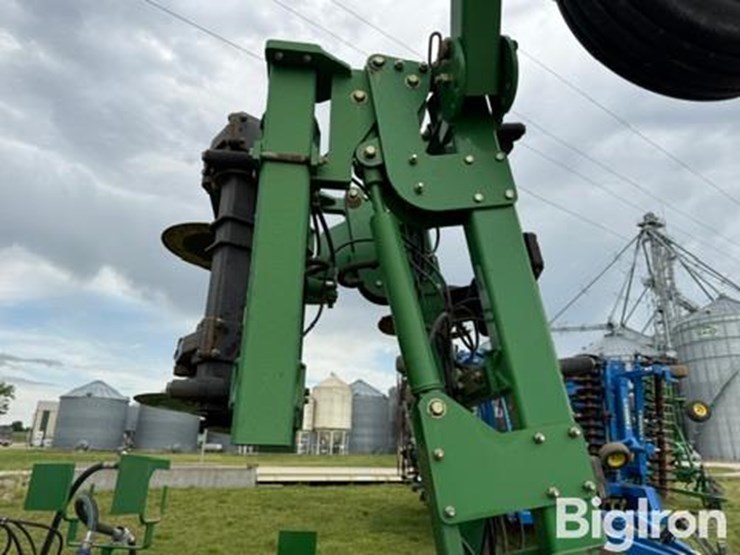 john-deere-2510h-image-12