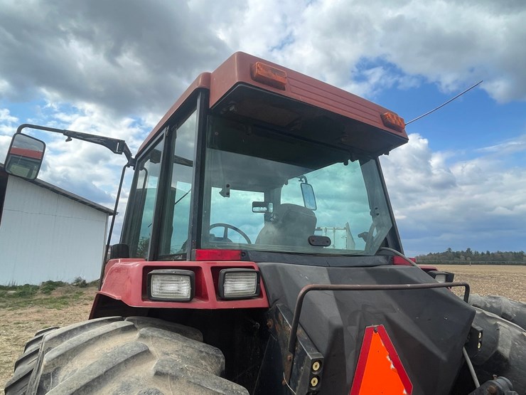 case-ih-8950-image-28