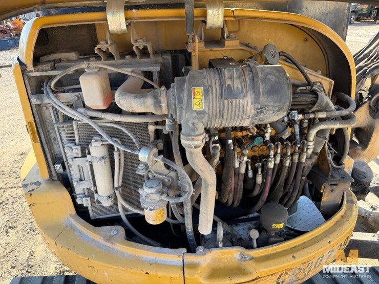 2013-caterpillar-305e-cr-image-12