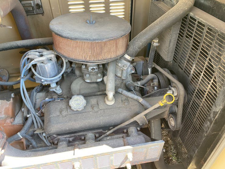 #7057-•-generac-2000-series-natural-gas-generator-(deerbrook,-wi)-image-9