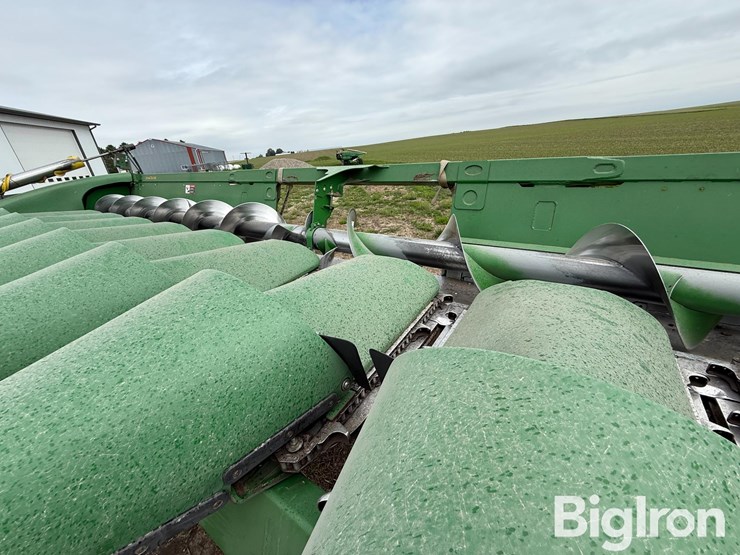 2019-john-deere-712c-image-10