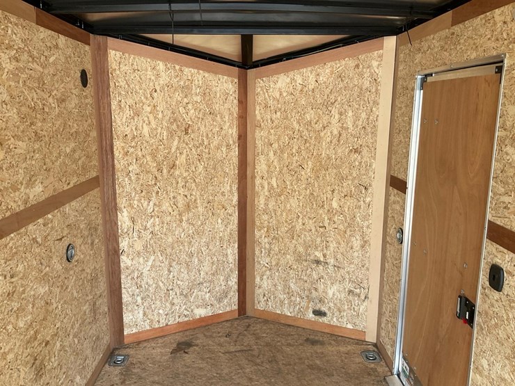 2024-haulin-31'-x-102"-image-50