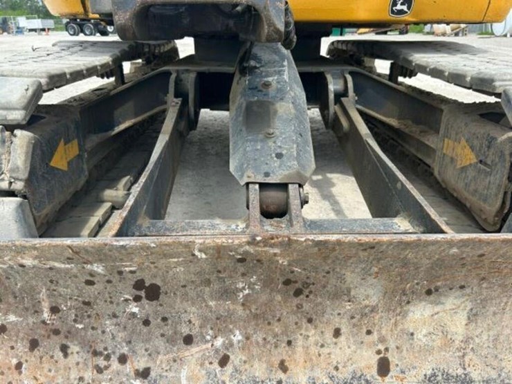 2014-deere-85g-image-72