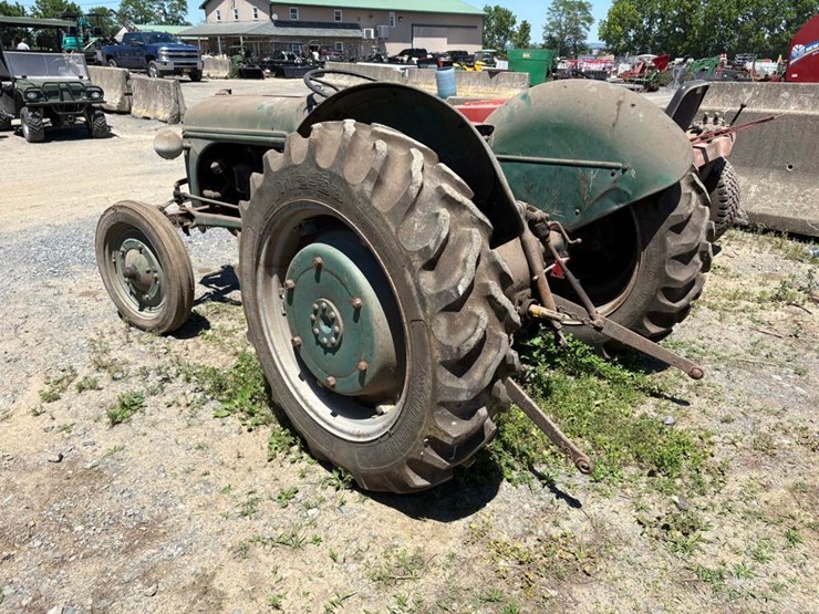 ford-800-image-5