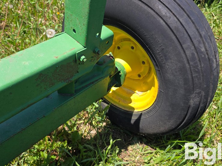 john-deere-running-gear-trailer-image-16