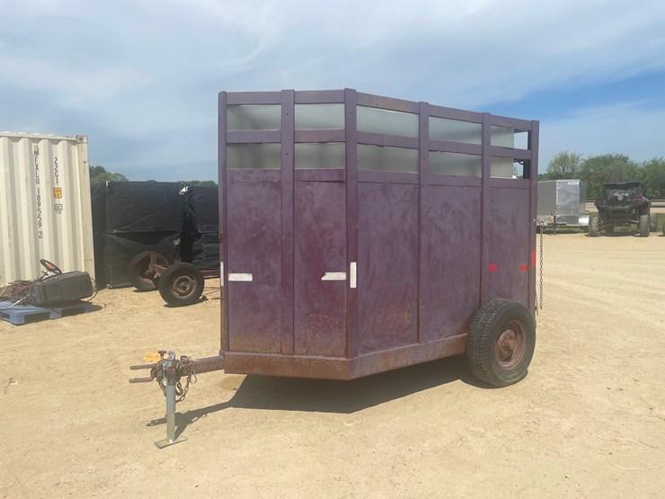 #514-•-10'-livestock-trailer-(no-title)-image-1