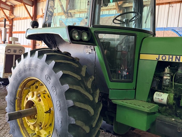 john-deere-4440-image-7