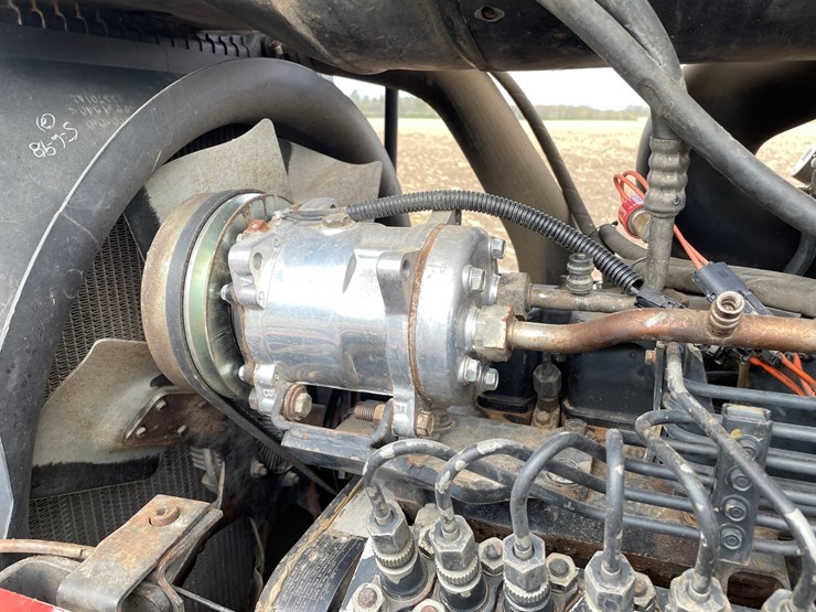 case-ih-8950-image-73