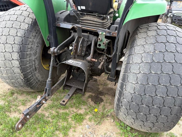 john-deere-4710-image-8