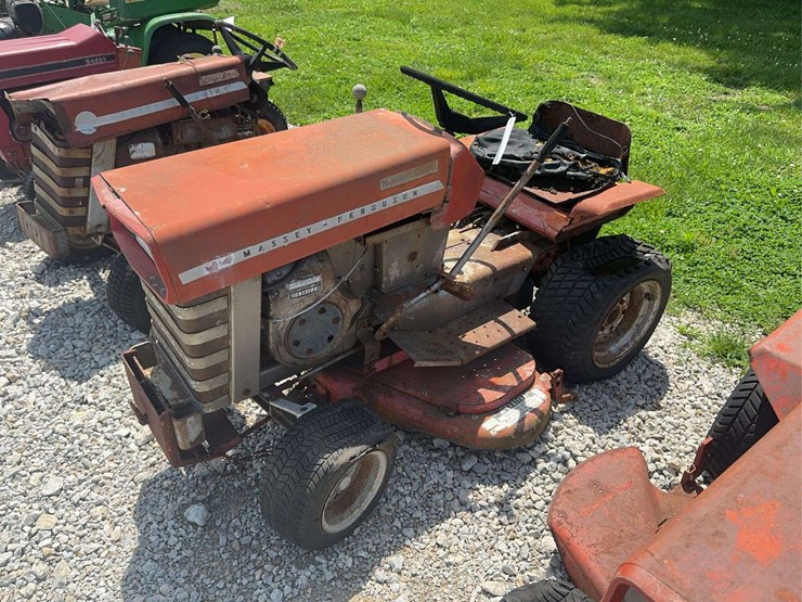 massey-ferguson-12-image-1