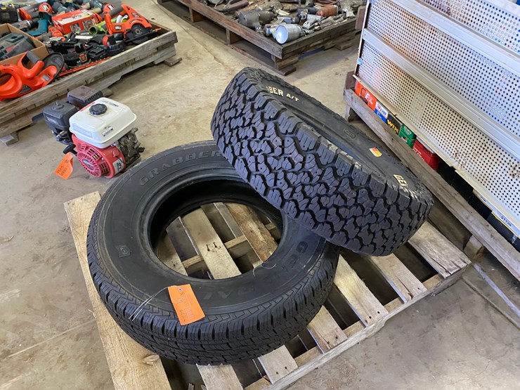 #7522-•-(2)-tires-(antigo,-wi)-image-2