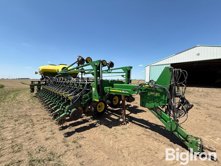2007-john-deere-db60-image-3
