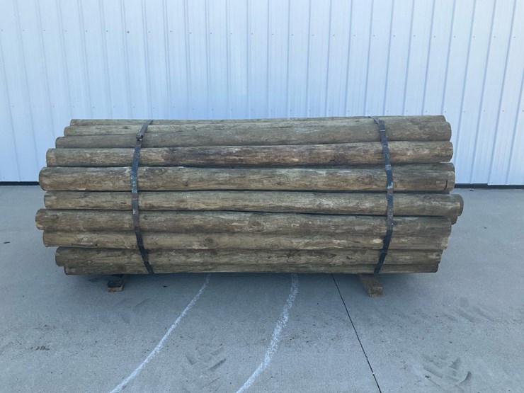 #4078-•-unused-bundle-of-fence-posts-image-1