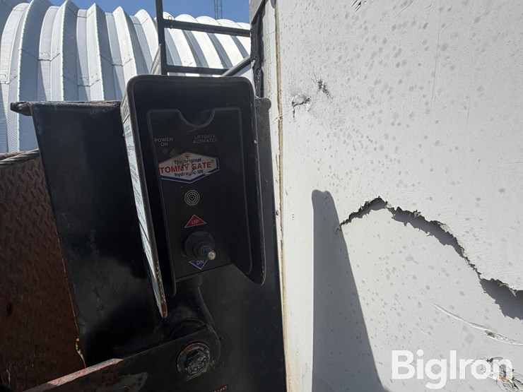 fiberglass-utility-pickup-box-image-20