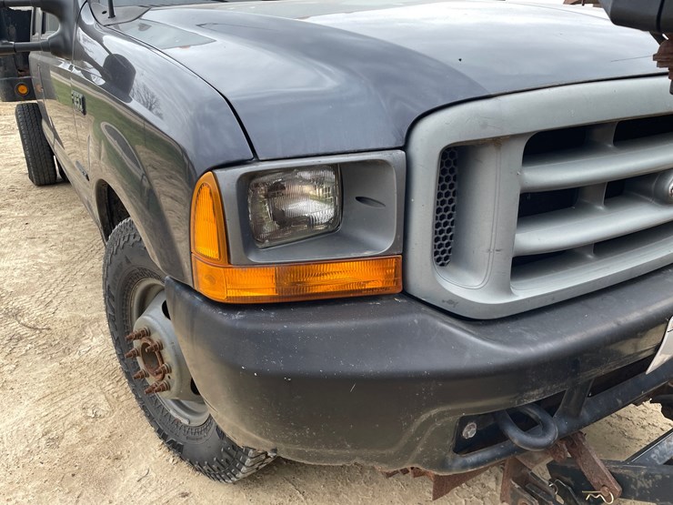 2000-ford-f350-sd-xlt-image-40