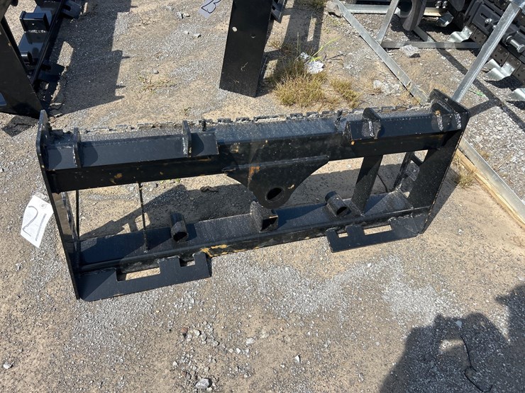 #21-•-skid-steer-pallet-fork-frame-image-2