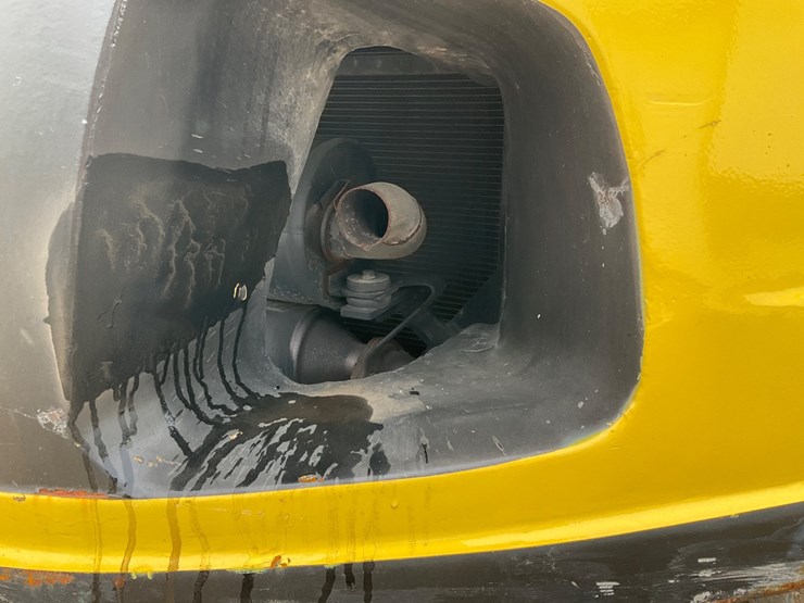 #1379-•-2010-hyster-90-fortis-forklift-image-15