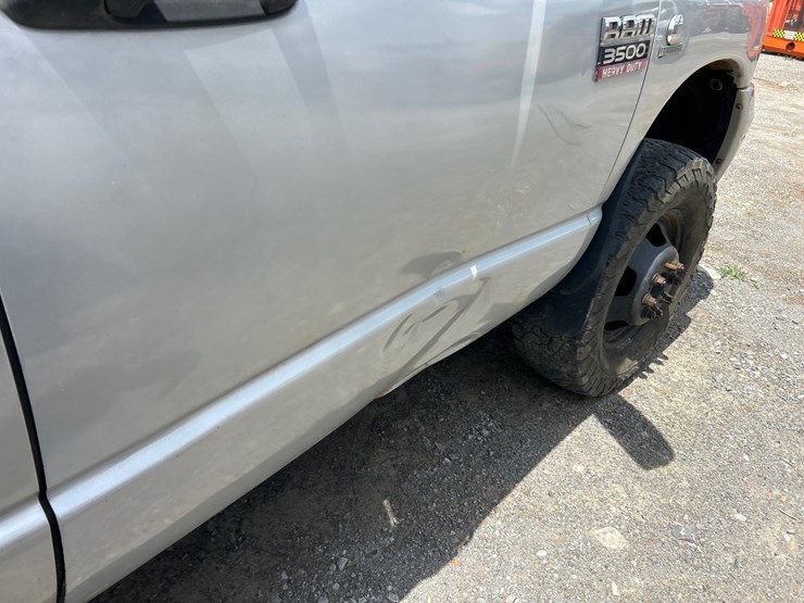 2007-dodge-ram-3500-image-12