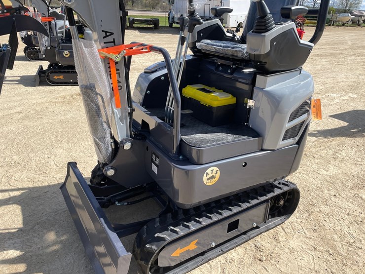 #1111-•-new-ats-me18-mini-excavator-image-8