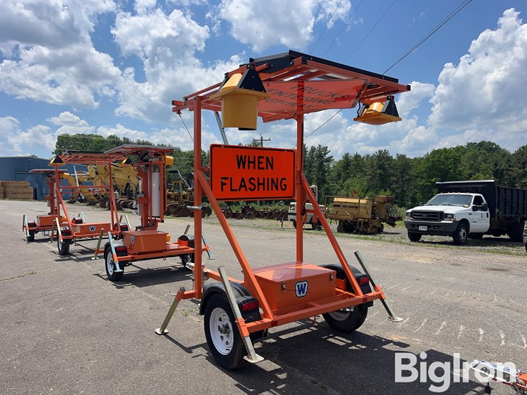 2023-wanco-traffic-control-trailered-caution-sign-image-7