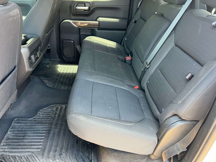2021-chevrolet-silverado-1500-image-29