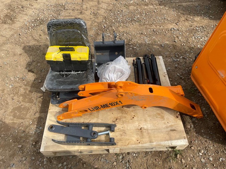 #2014-•-unused-2026-landhonor-mini-excavator-image-18