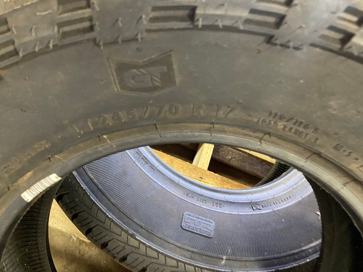 #7522-•-(2)-tires-(antigo,-wi)-image-9