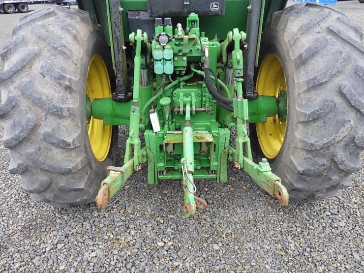 john-deere-210-image-21