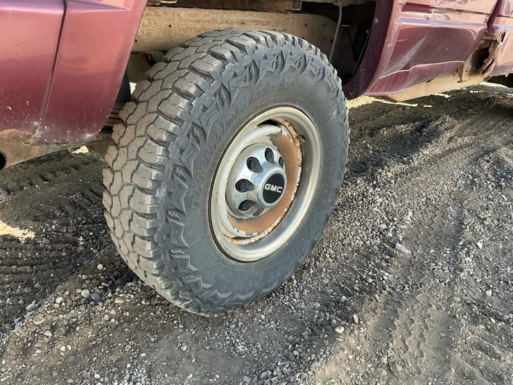 1998-gmc-2500-image-12