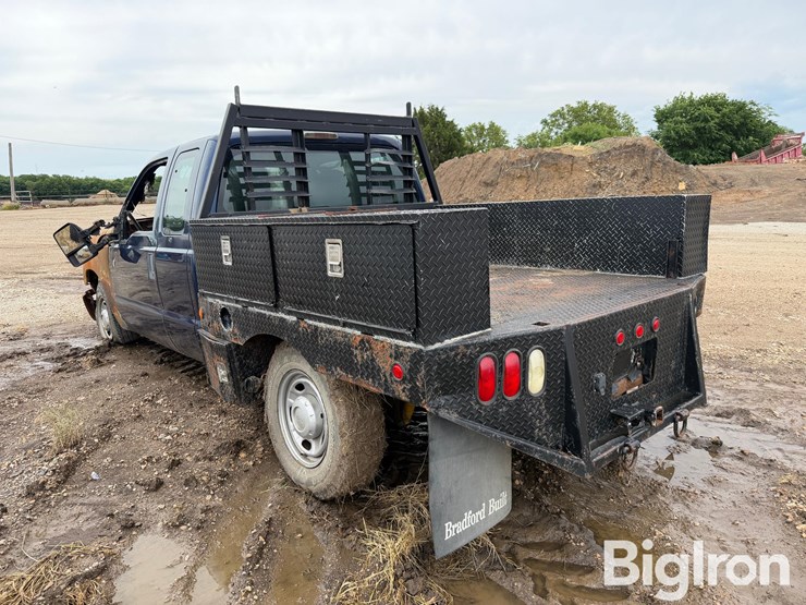 2011-ford-f250-image-7