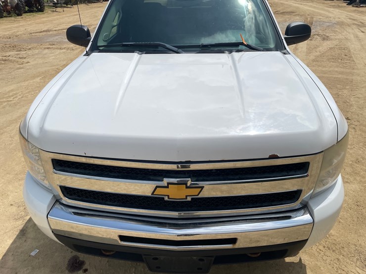 2010-chevrolet-silverado-1500-lt-image-13